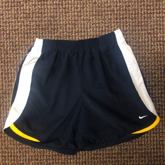 Nike Pants - retro Nike’s